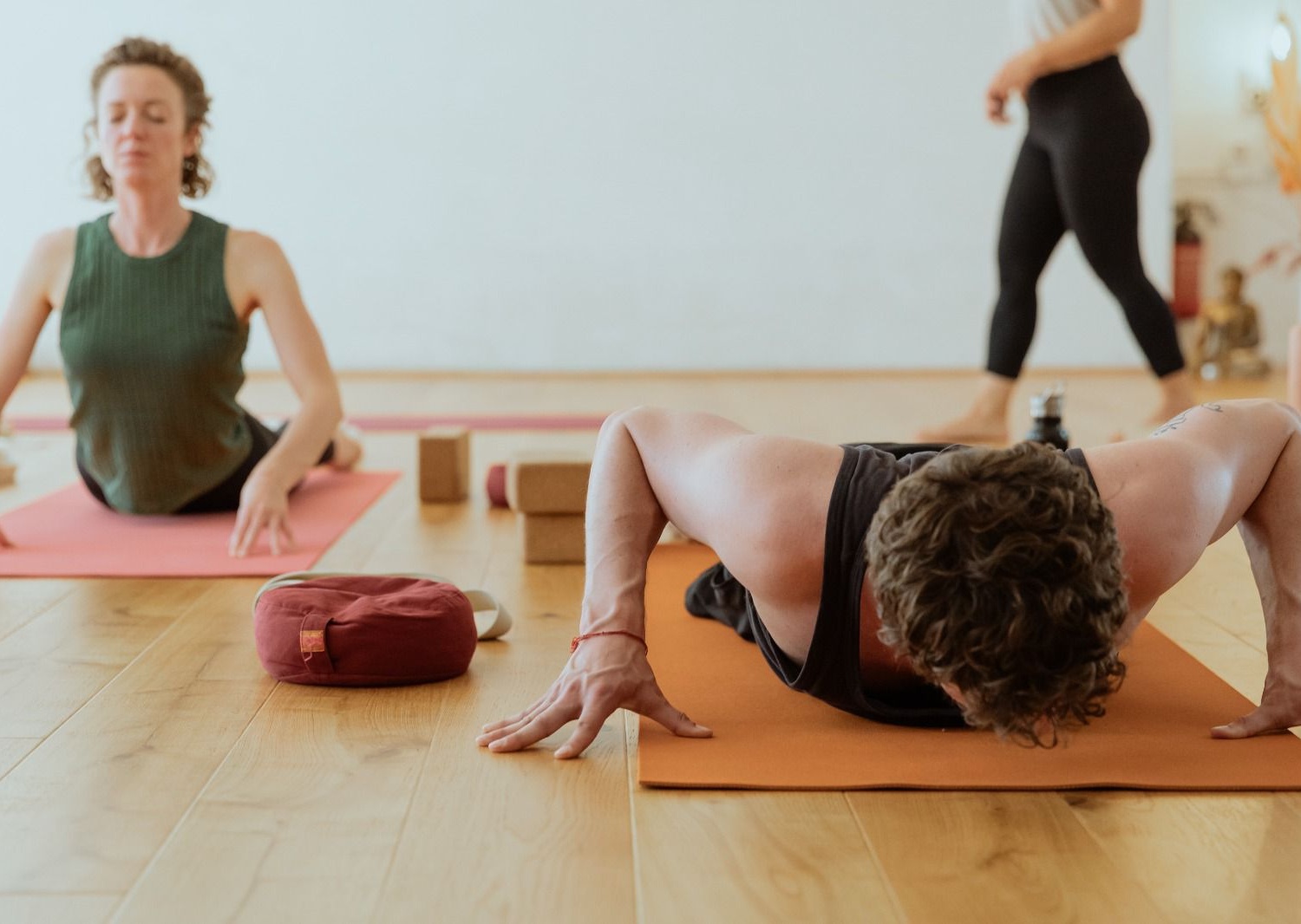 Yoga & indischer Lunch